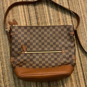louis vuitton tote